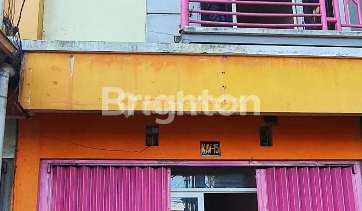 STRATEGIC SHOPHOUSE NEGOTIABLE SUITABLE FOR BUSINESS IN THE CENTER OF MALANG CITY