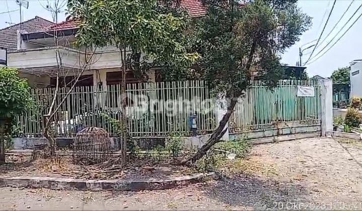 RUMAH KOS BESAR DAERAH SUNGAI-SUNGAI