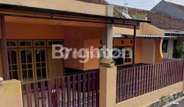 Rumah Klasik Terawat Daerah Candi-Candi Kota Malang