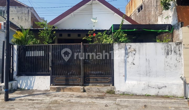Rumah Minimalis Siap Huni di Daerah Sungai-Sungai Kota Malang
