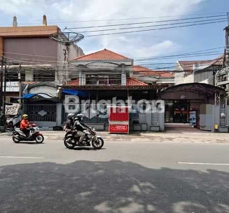 Rumah+Ruang Usaha Poros/0 Jalan Raya Soekarno Hatta Kota Malang