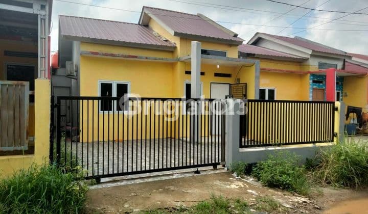 PALEMBANG SAKO, RESIDENCE