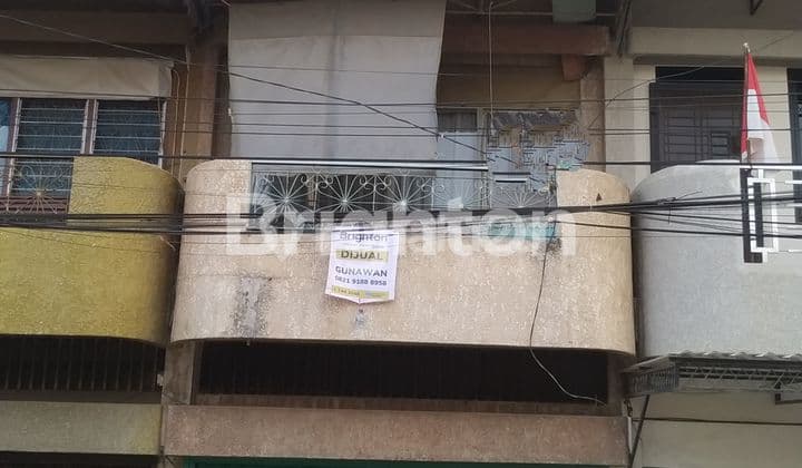 PALEMBANG SUMATERA SELATAN, RUKO DI PASAR Kentut 13, ILIR