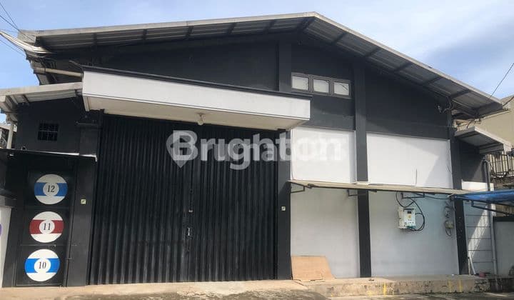 PALEMBANG WAREHOUSE FOR RENT IN THE CITY CENTER AREA 1000 M2