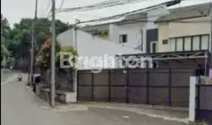 SHOPHOUSE BY THE ROAD, PASAR MINGGU