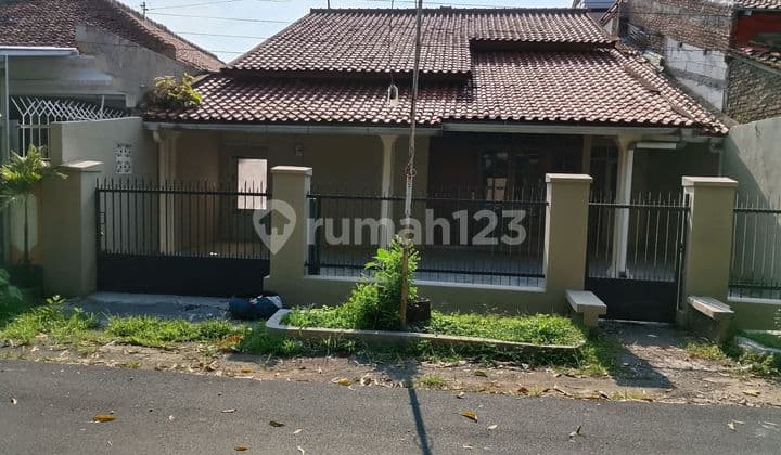 Rumah Siap Huni Dalam Kota Dekat Kemana Saja Semarang Barat
