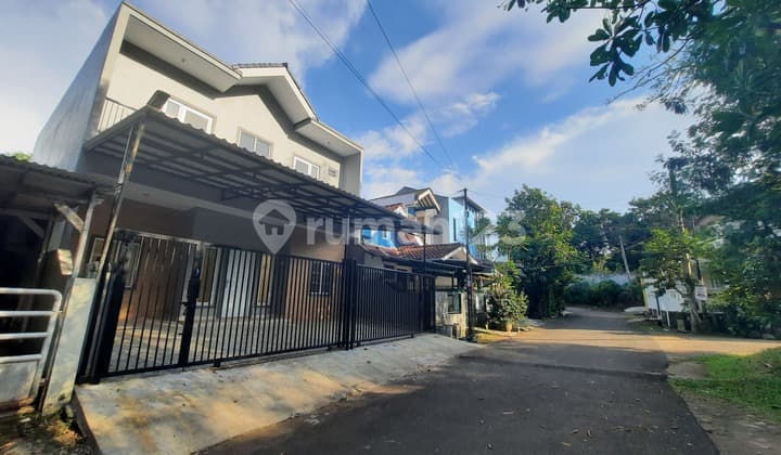 Dijual Rumah Bangunan Baru 2Lantai Dalam Cluster Dekat ke Pasar Modern Bsd City