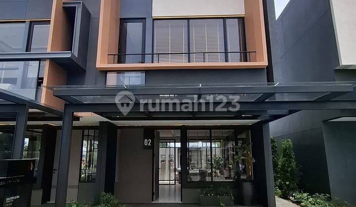 Dijual Rumah 3 Lantai Di Park Serpong Legok Tangerang