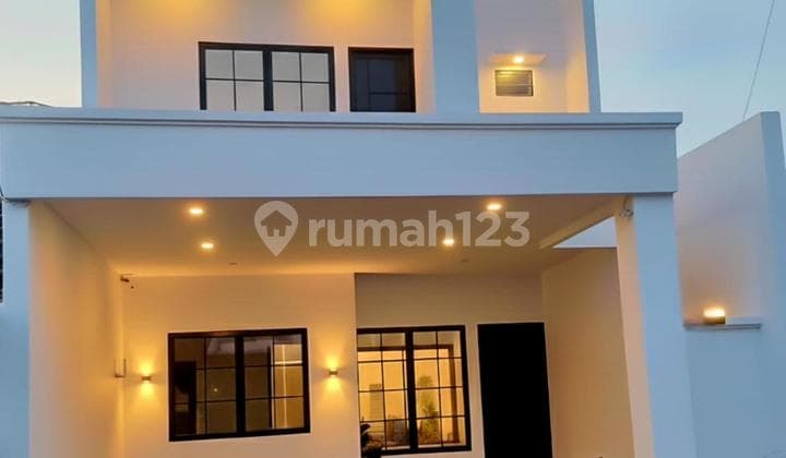 Rumah Baru Furnished Style Modern Tropis di Graha Raya Bintaro