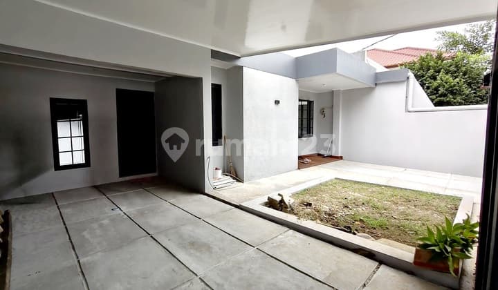 Dijual Rumah Terenovasi di Sektor 1 Bintaro Jaya Jakarta Selatan