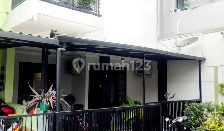 Dijual Rumah Bebas Banjir Di Sektor 3a Bintaro Tangerang Selatan