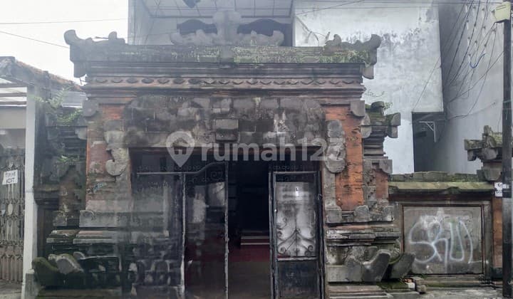 Rumah Strategis Pinggir Jalan di Cipete Jakarta Selatan