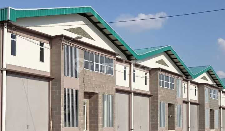 Gudang Siap Pakai Tengah Kota Pekanbaru