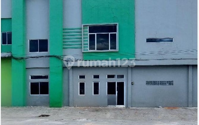 Ready-to-Use Warehouse in Garuda Sakti Pekanbaru