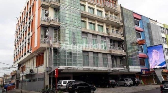 Hotel Aktif Strategis Di Pusat Kota Pekanbaru