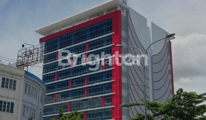 Gedung Perkantoran Komersial di Sudirman