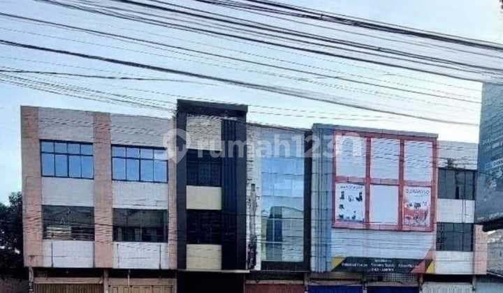 Ruko 3 Lantai di Jalan Riau, Dekat Mal Ciputra