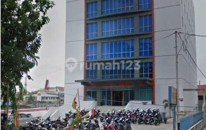 Investasi Gedung Premium 8 Lantai, LT 1.500 M² di Pekanbaru