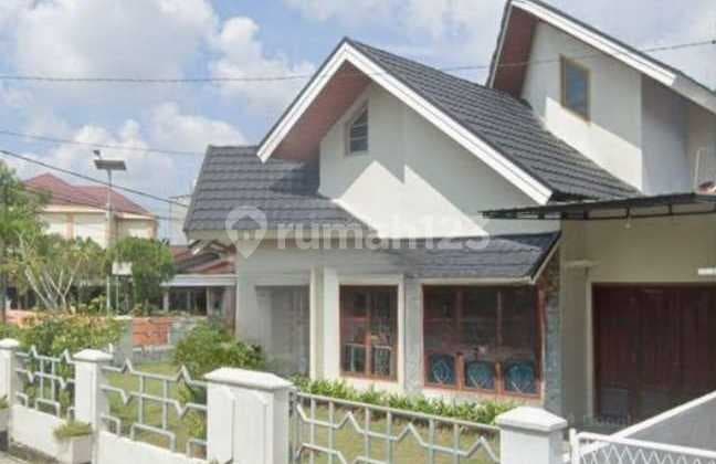 Rumah Mewah Full Furnished 410m2 Dekat Sudirman Pekanbaru