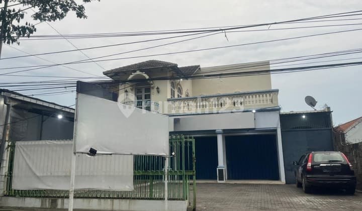 Rumah 2 Lantai 4 Kt, 3 Km Lokasi Dekat Pusat Kota Semarang