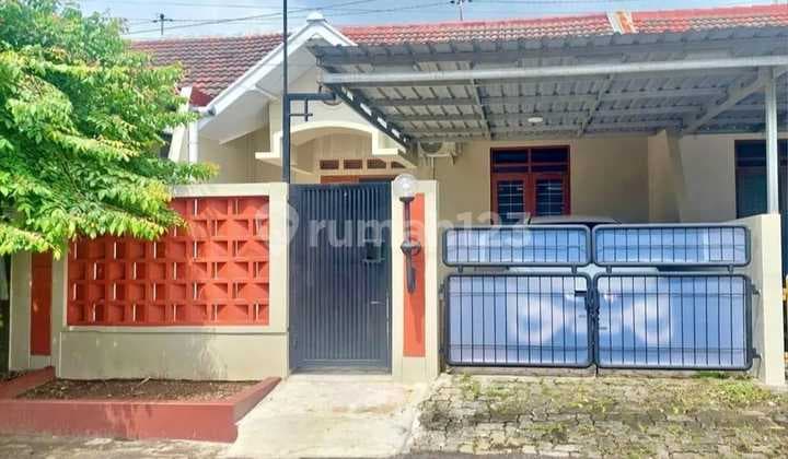 Rumah Dikontrakan 1 Lantai Semi Furnished, Perumahan Srondol