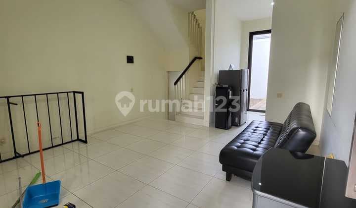 Rumah Dikontrakan 2 Lantai, Cluster One Gate Sytem di Citrasun