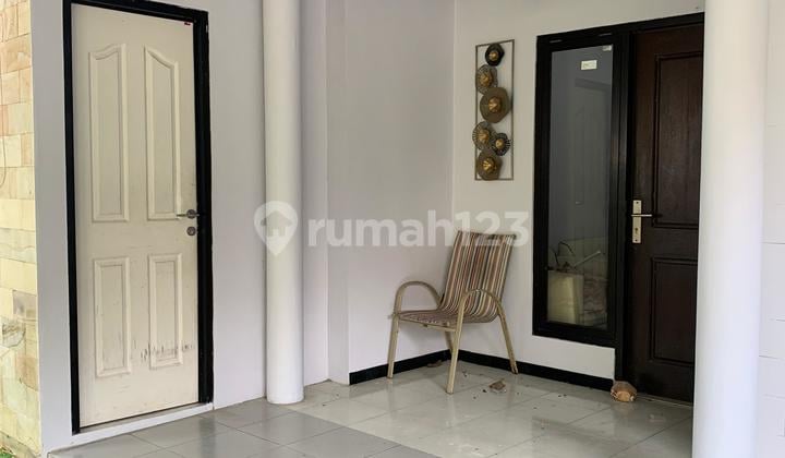 Rumah Semi Furnished Bersih Terawat di Pandanaran Hill