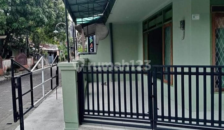 Dikontrakan Rumah Semi Furnished, Kawasan Simpang Lima Pleburan