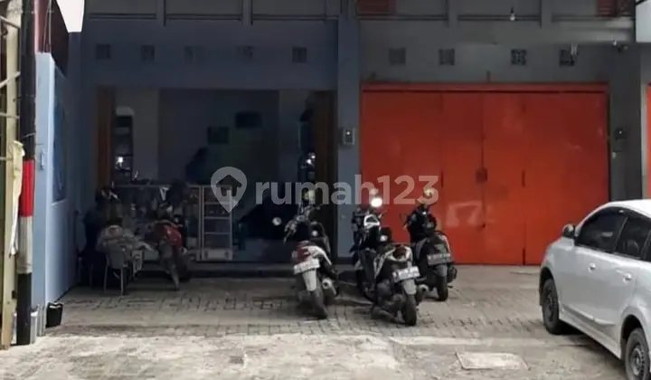 Ruko 2 Lantai Strategis Siap Pakai Lokasi Ramai Penduduk