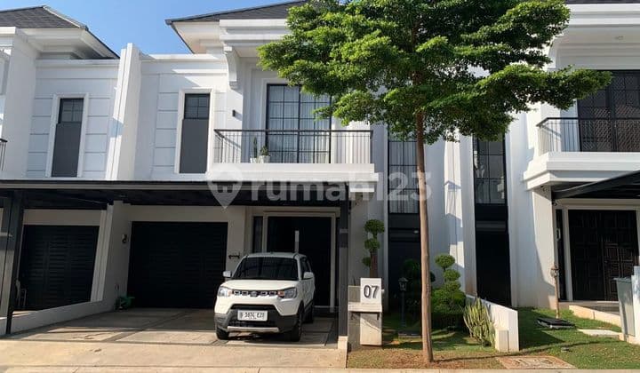 Modern Minimalist House in Cimanggis Golf Estate Cluster Nahara