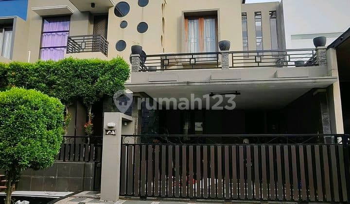 Hunian Strategis di Pesona Khayangan