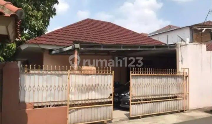 J267.rumah Induk Dan 5 Kontrakan Bawah Pasaran di Cipinang Muara