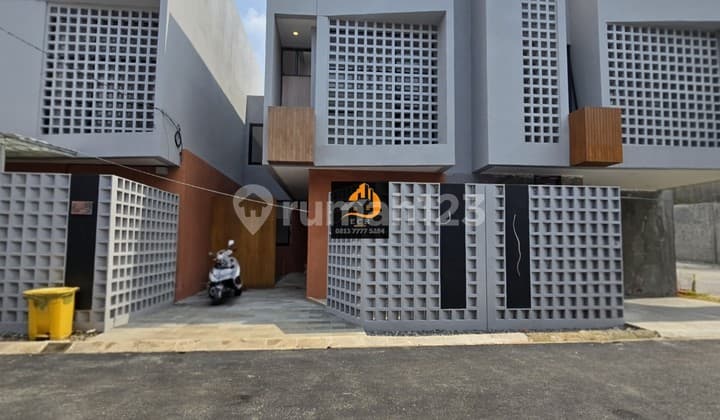 Rumah Baru Dlm Mini Cluster Pondok Kelapa Duren Sawit Jaktim/Tp93