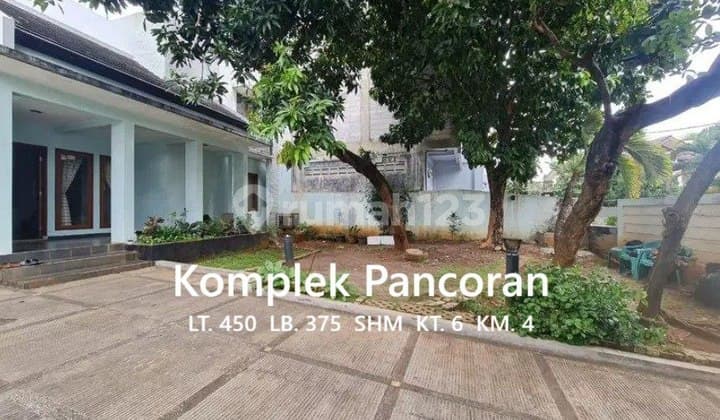Jk414.Rumah Asri 2 Lt di Komplek Elit Pancoran, Jakarta Selatan