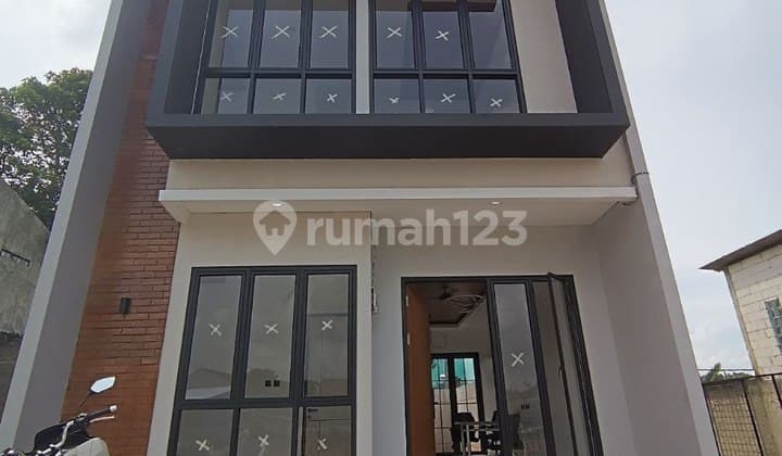 649.Hunian 2Lt Super Strategis Dkt Pintu Tol Bintaro Parigi
