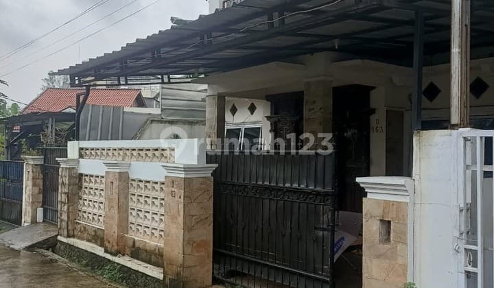 Dijual Rumah Tinggalkomp. Polri, Legenda -Cbbr