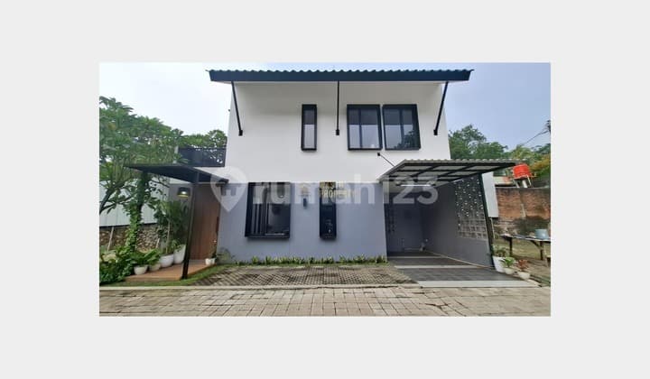 Rumah Murah 2 Lantai Dekat Akses Tol di Ciganjur Jagakarsa