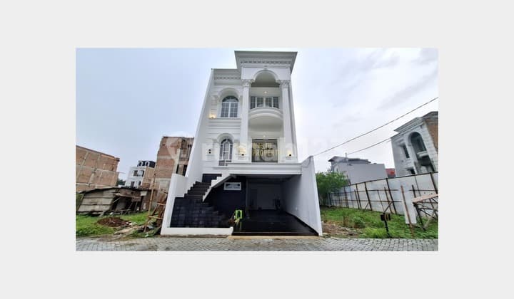 Rumah Mewah Elegan di Kawasan Ramai Jagakarsa Jaksel