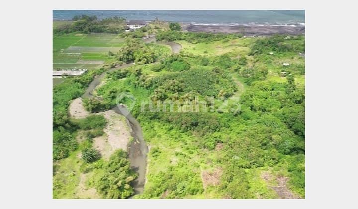 Tanah Luas Legalitas SHM di Klungkung Bali, Tepi Jalan Raya