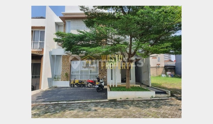 Rumah Second Tipe Besar di Pondok Cabe Udik Tangsel