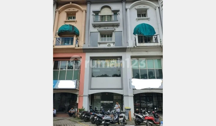 Ruko Bagus 4 Lantai Area Gandaria Dekat Pim 1