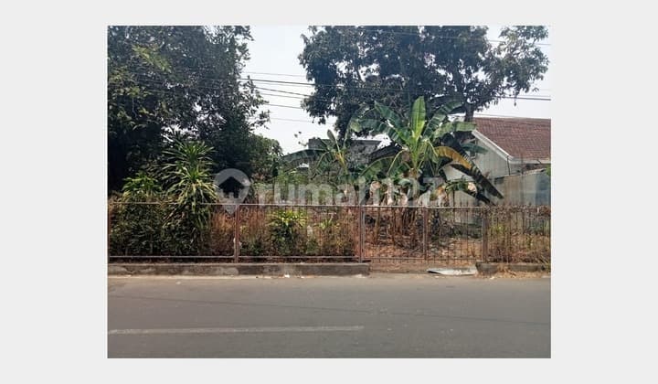 Tourists' Favorite Location! Spacious Land Ready for Construction in Jogja City