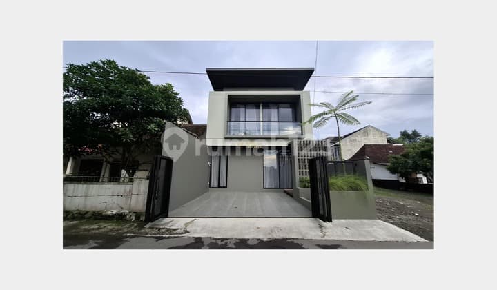Rumah 2 Lantai Furnish Dekat Jl. Kaliurang KM 10 Sleman