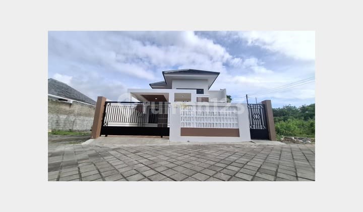 Rumah Siap Huni Besar di Wedomartani Ngemplak Sleman