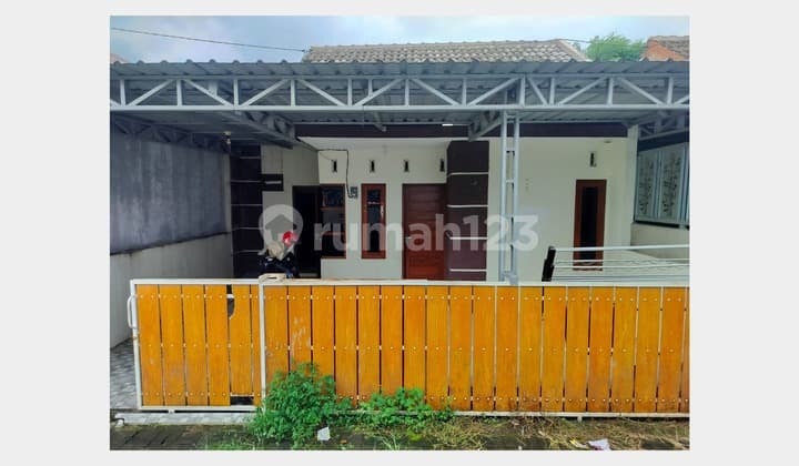 Rumah Second Murah Minimalis Dekat Exit Tol Prambanan