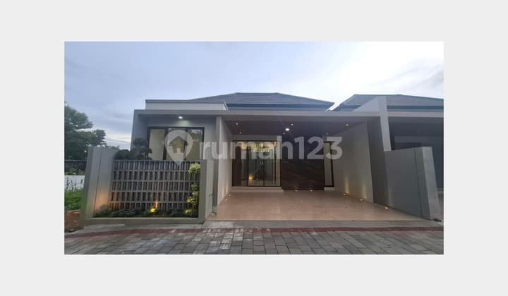 Rumah Elegan Siap Huni Dekat Rs Hermina Jogja