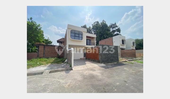 Rumah Siap Bangun 2 Lantai Dalam Ringroad Maguwoharjo