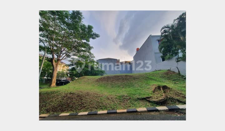 Tanah Posisi Istimewa di Jatikarya Dekat Mal Ciputra Cibubur