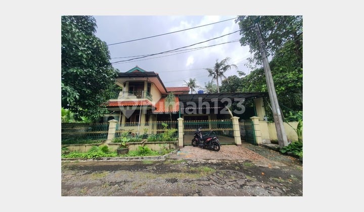 Rumah Modern 2 Lantai Harga Nego Area Cibubur Jaktim