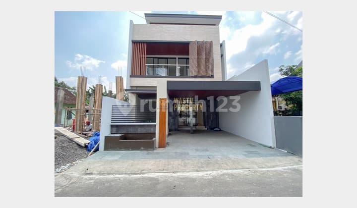 2-Storey Ready-to-Occupy House in Ngaglik Near Palagan Jogja